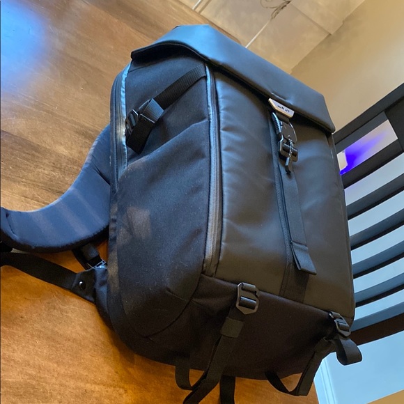 Extreme Commuter Black Backpack - Picture 7 of 10